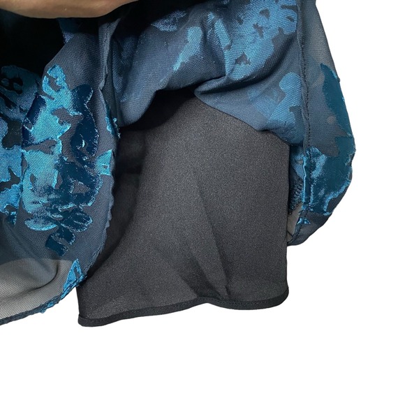 Lovers + Friends Jade Blossom Floral Burnout Mini Dress Black size Small - Picture 4 of 8